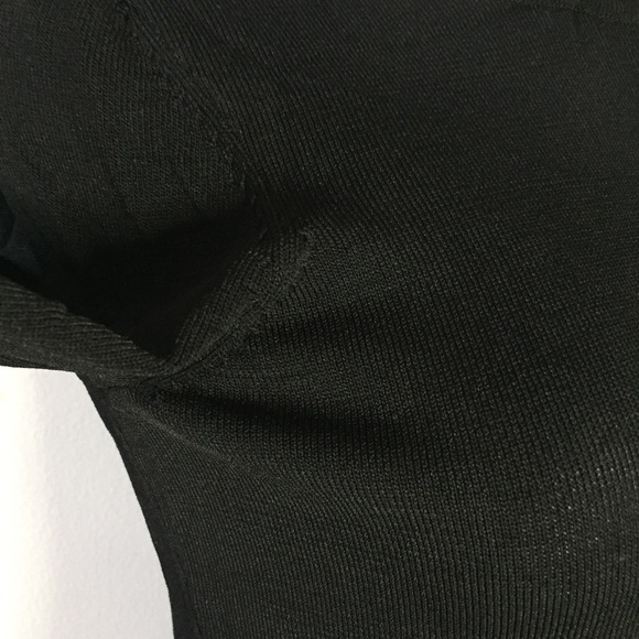 RW&CO Women's Black Top with detachable Collar - Picture 7 of 12